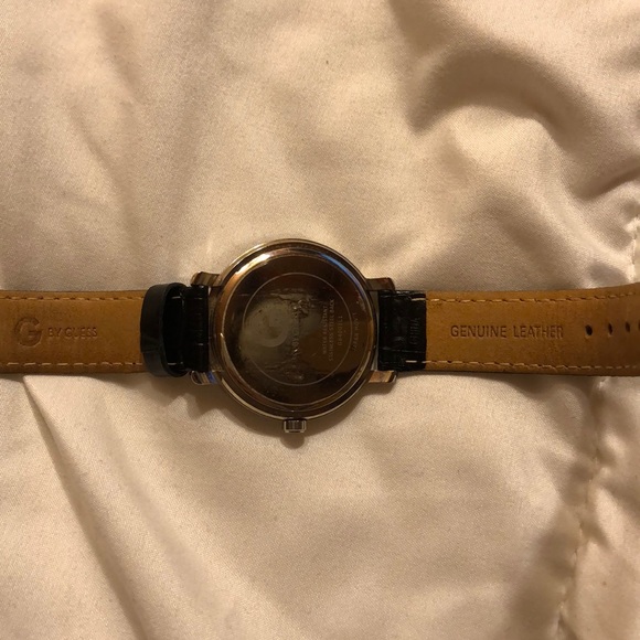 Guess Watch - Picture 5 of 5